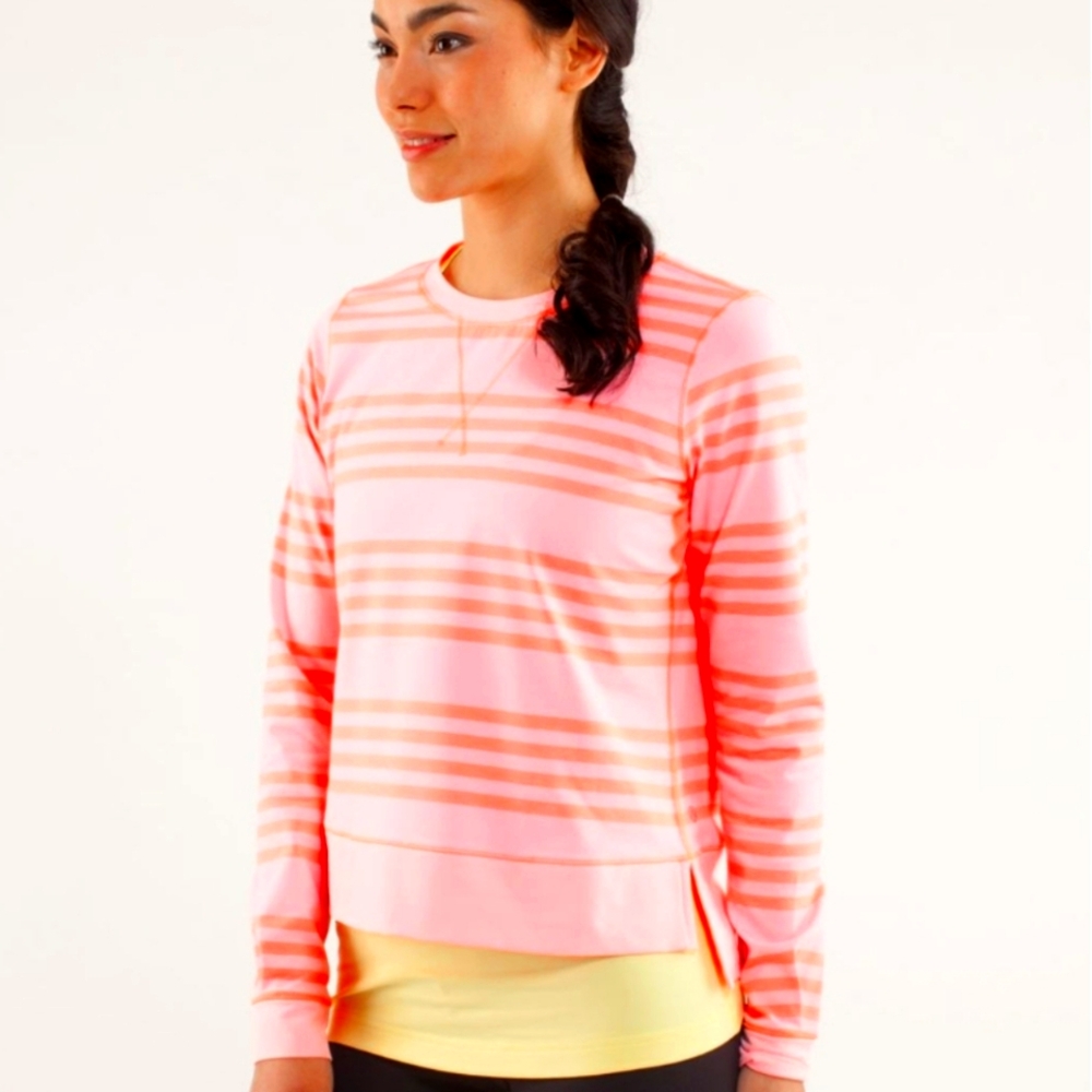 Lululemon Coral Pink Run Warm Up Crew Top